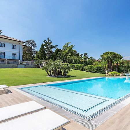 Villa Angela - Italian Homing ديسينسانو ديل غاردا المظهر الخارجي الصورة