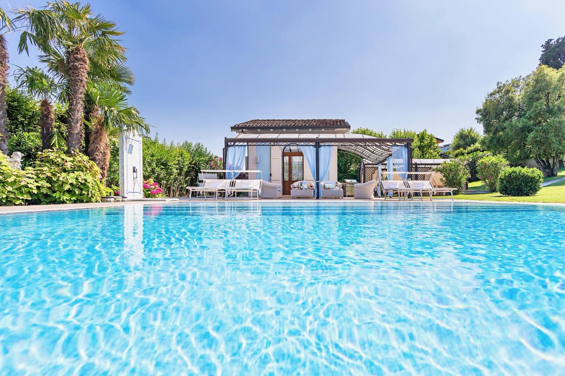 Villa Angela - Italian Homing ديسينسانو ديل غاردا المظهر الخارجي الصورة